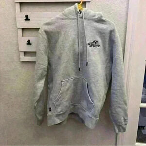 100 Thieves Foundations Hoodie in Gray Size XS